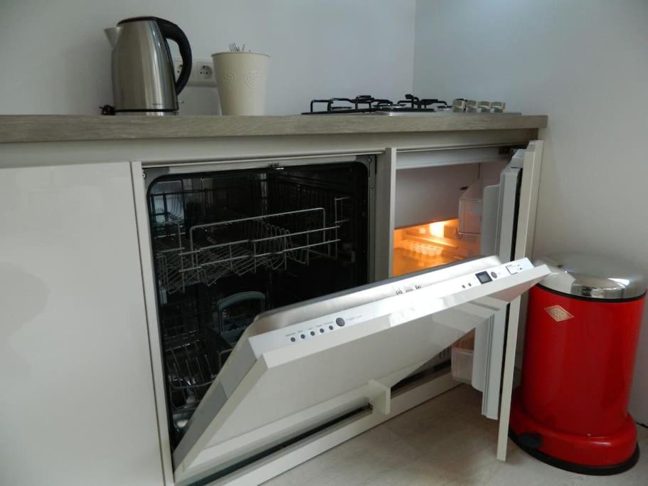 Modern En Sfeervol Appartement Aan Zee Met Airco Zoutelande Εξωτερικό φωτογραφία